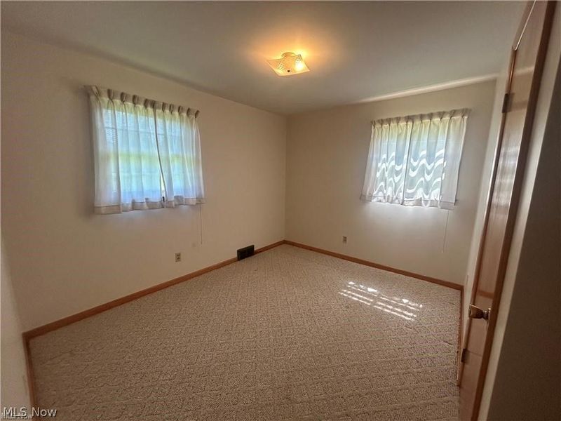2419 Chandlersville Road, Zanesville, OH 43701 Photo 7
