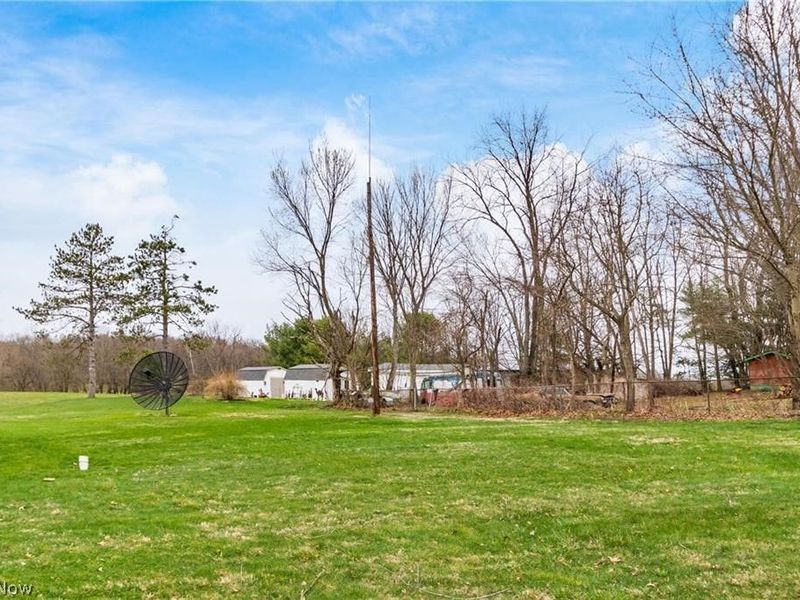 2419 Chandlersville Road, Zanesville, OH 43701 Photo 9