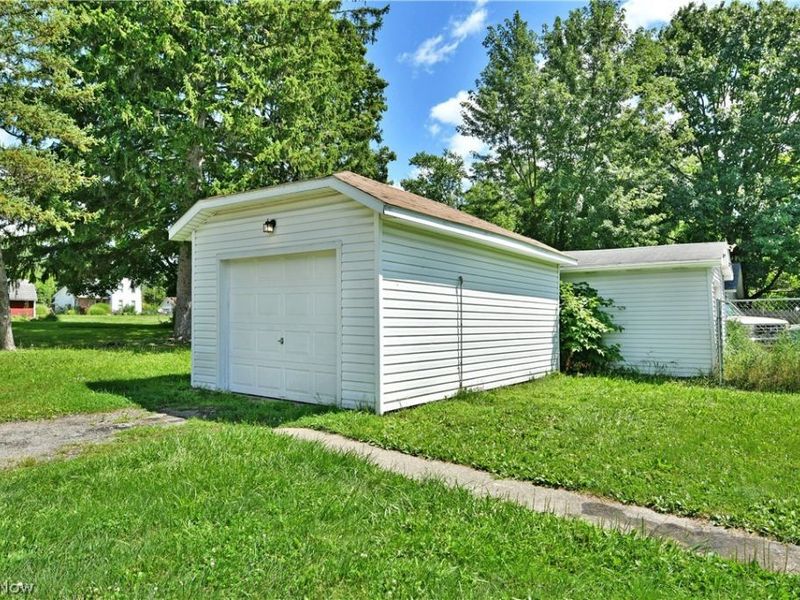 1157 Mckinley Street NE, Warren, OH 44483 Photo 13