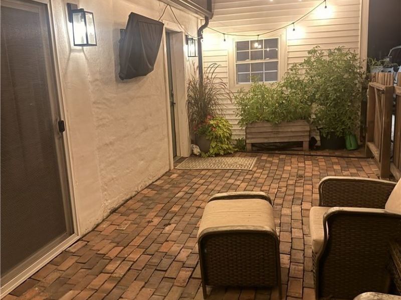 27005 Bagley Road, Olmsted Township, OH 44138 Photo 5