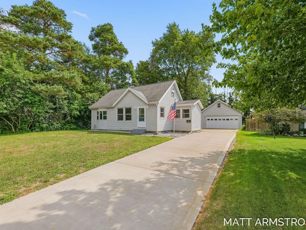 3320 Taft Avenue SW, Wyoming, MI 49519