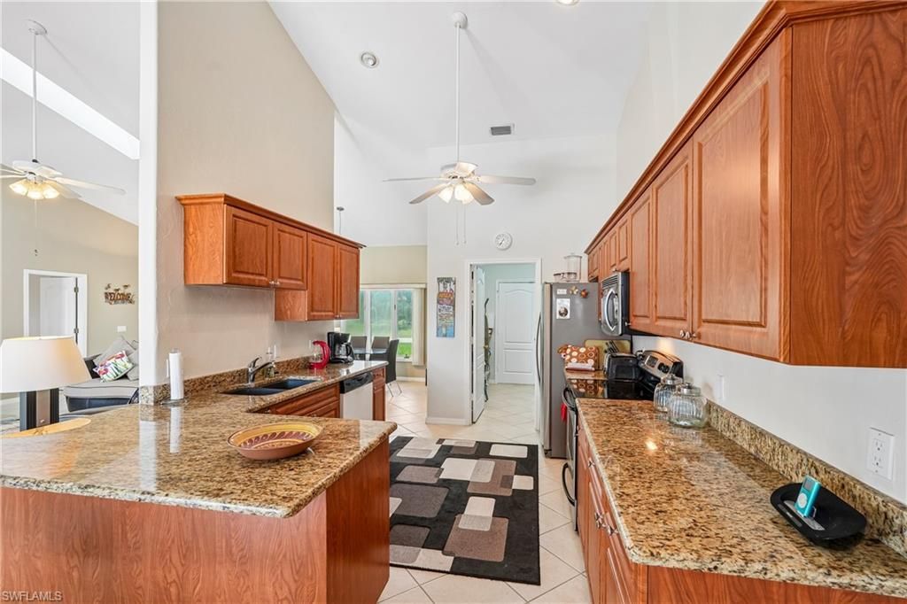 2815 SW 25th Ave, Cape Coral, FL 33914 Photo