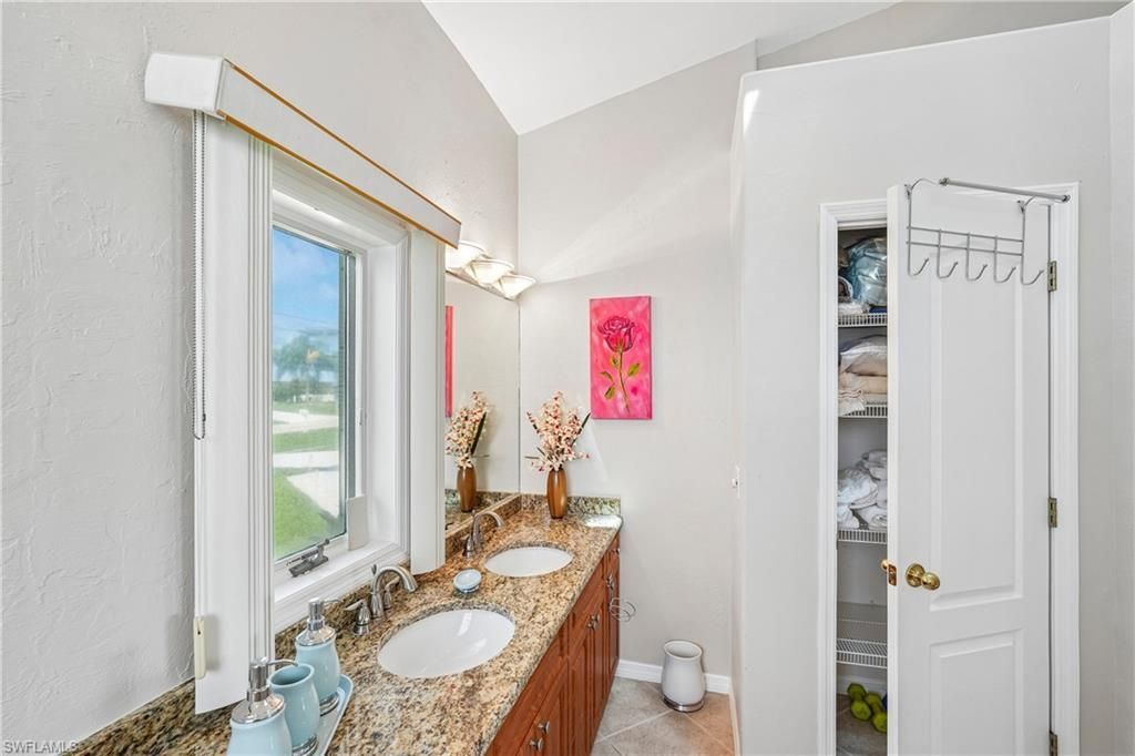 2815 SW 25th Ave, Cape Coral, FL 33914 Photo