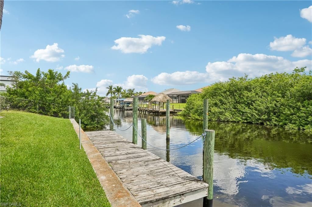 2815 SW 25th Ave, Cape Coral, FL 33914 Photo