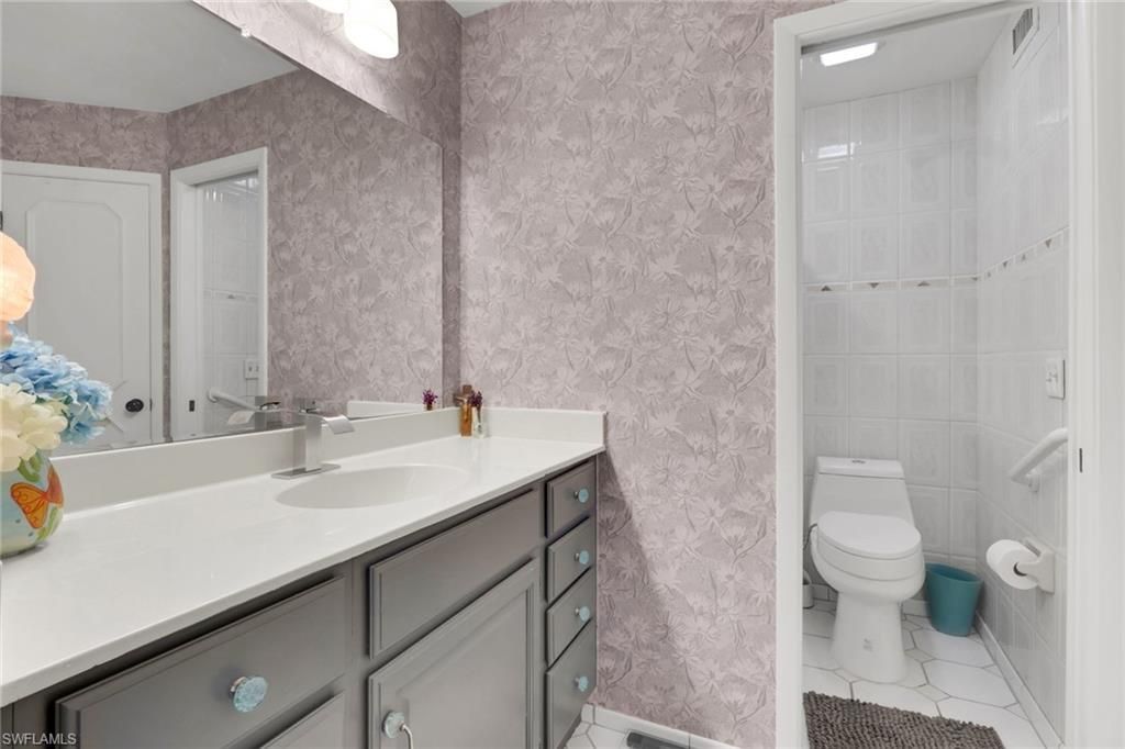 3605 Country Club Blvd , Unit C, Cape Coral, FL 33904 Photo