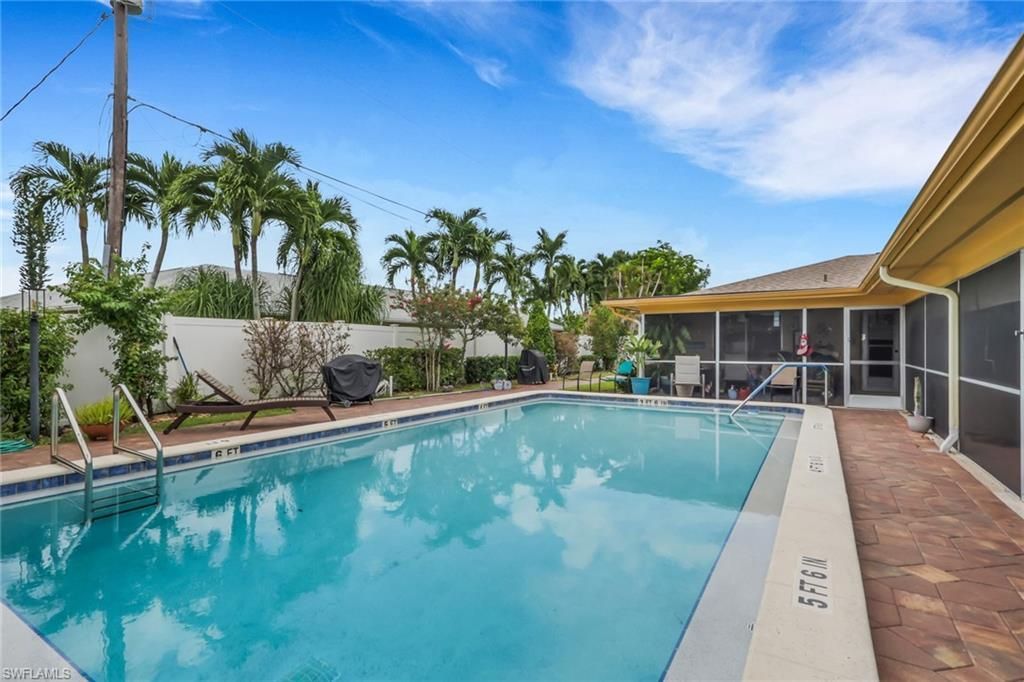3605 Country Club Blvd , Unit C, Cape Coral, FL 33904 Photo