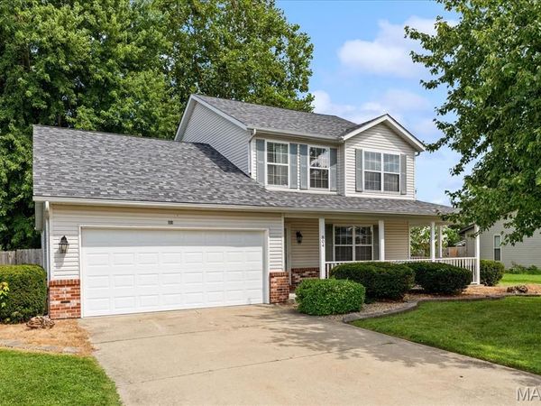 804 Country Meadow Lane, Shiloh, IL 62221