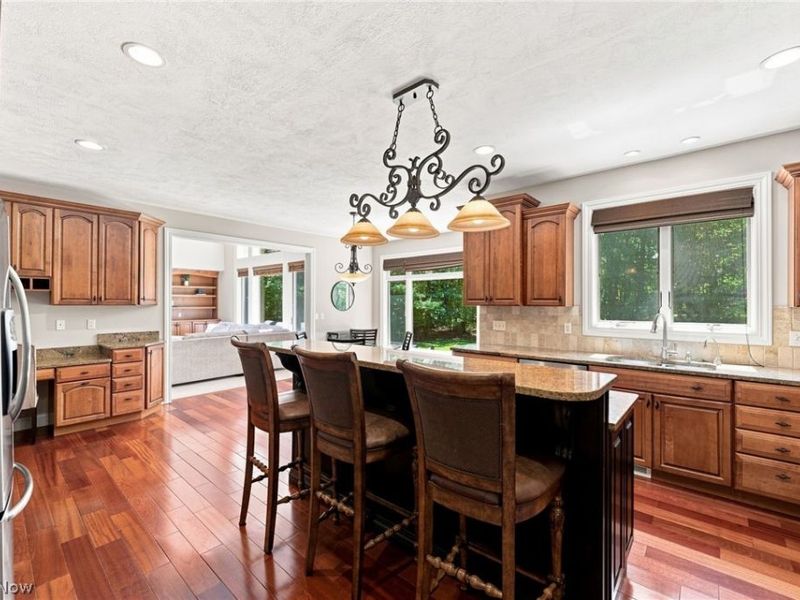 37356 Cherrybank Drive, Solon, OH 44139 Photo 6