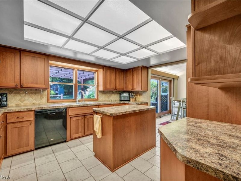 3665 Russett Drive, Broadview Heights, OH 44147 Photo 13