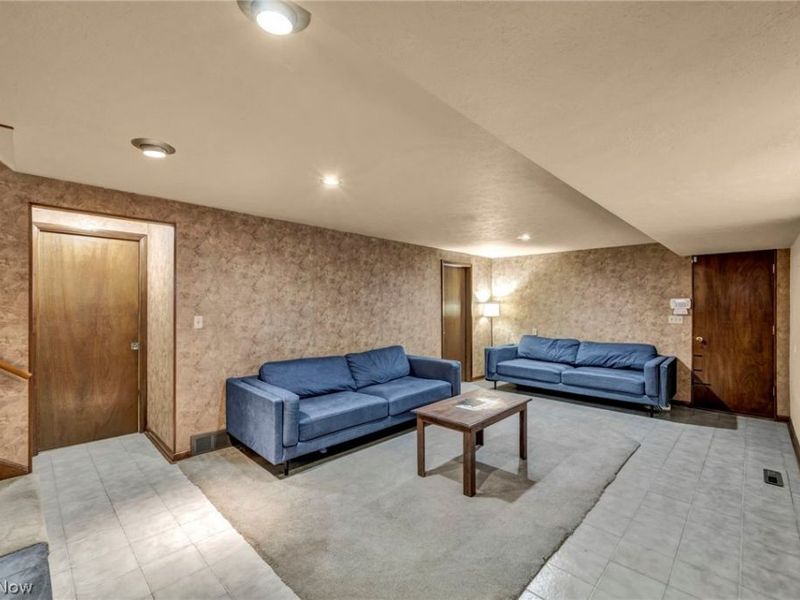 3665 Russett Drive, Broadview Heights, OH 44147 Photo 22