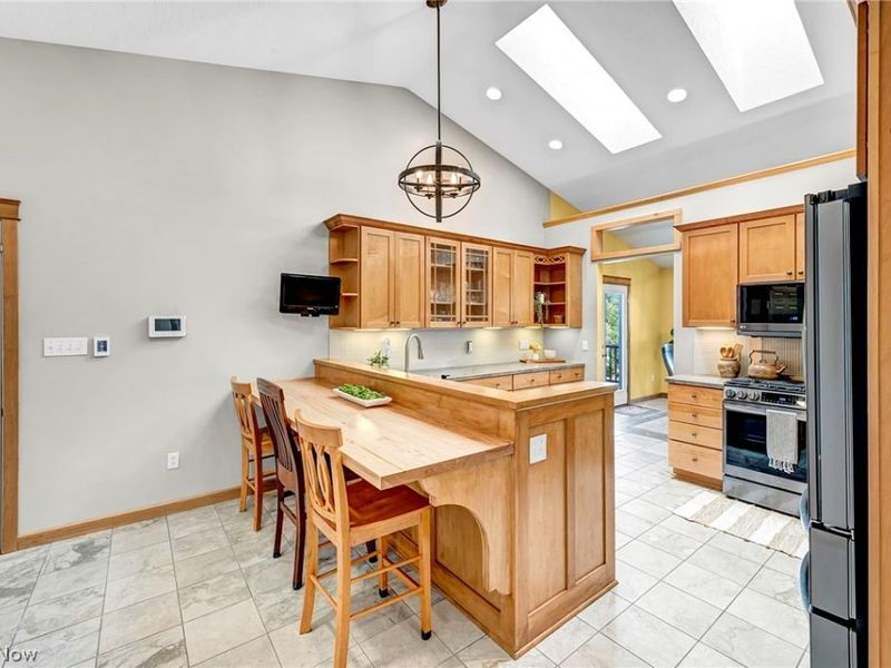 8775 Friendsville Road, Lodi, OH 44251 Photo 11