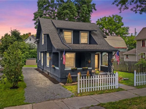372 W Gray Street , Elmira, NY 14905