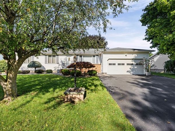 72 Ann Marie Drive, Rochester, NY 14606