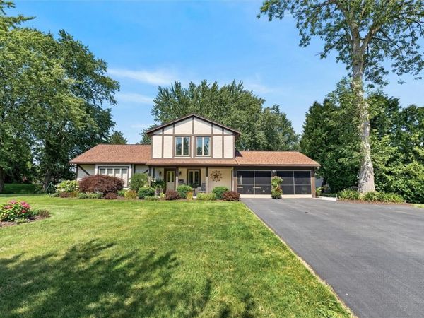 175 Troutbeck Lane, Rochester, NY 14626