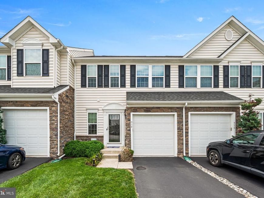 914 Hamner Alley, Phoenixville, PA 19460 Main Photo