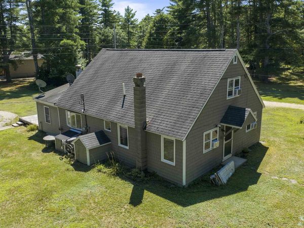 3 Old Coffeetown Road, Deerfield, NH 03037
