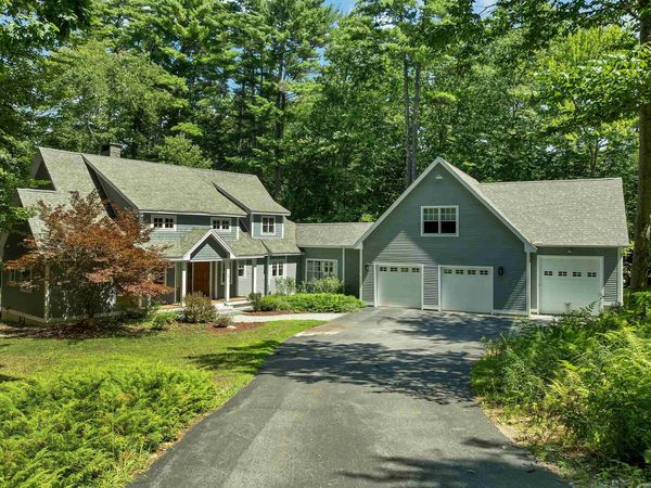 16 Crosswinds Drive, Moultonborough, NH 03254
