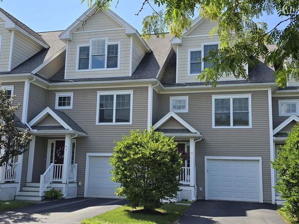 131 Court Street, Unit 9, Exeter, NH 03833