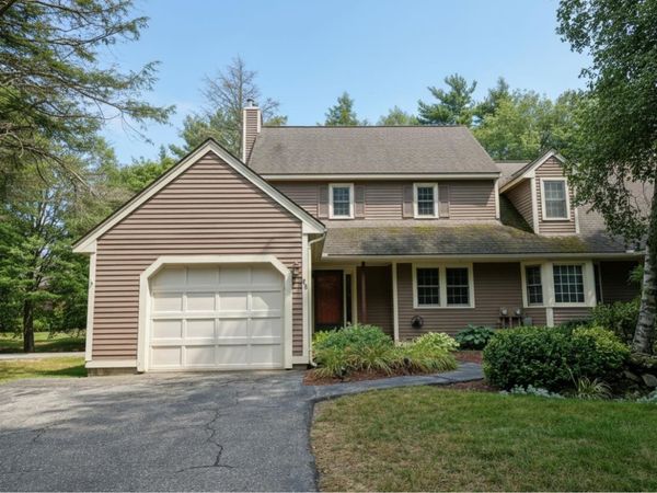 25 Villager Road, Unit 25, Chester, NH 03036