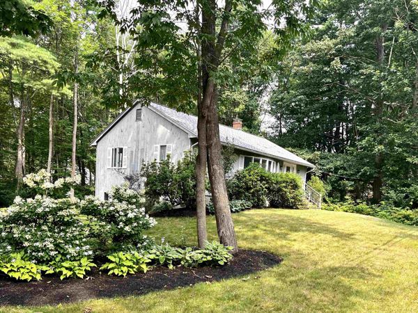 66 Woodland Road, North Hampton, NH 03862