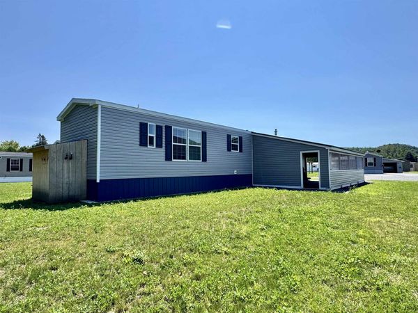 28 Pine Street, Colebrook, NH 03576