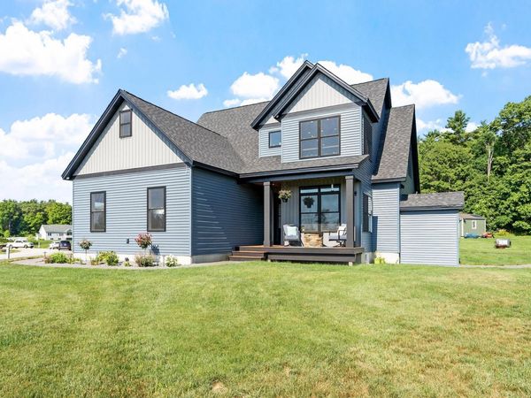 467 Blane Circle, Pembroke, NH 03275