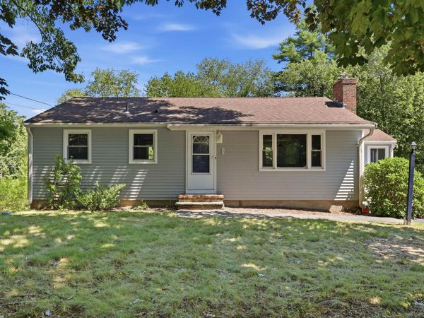 132 Haverhill Road, Salem, NH 03079