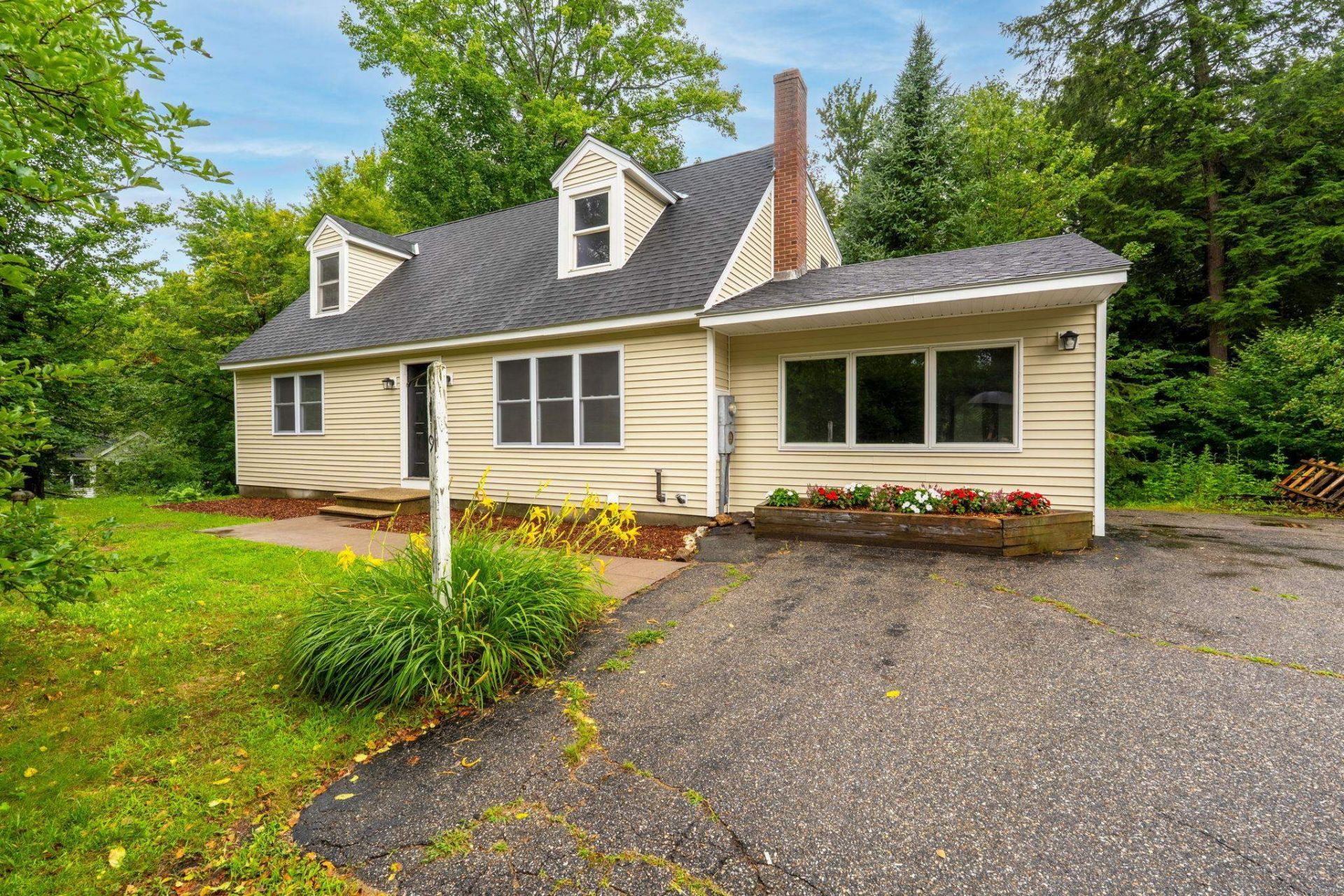 9 Skyline Drive, Jaffrey, NH 03452 Main Photo