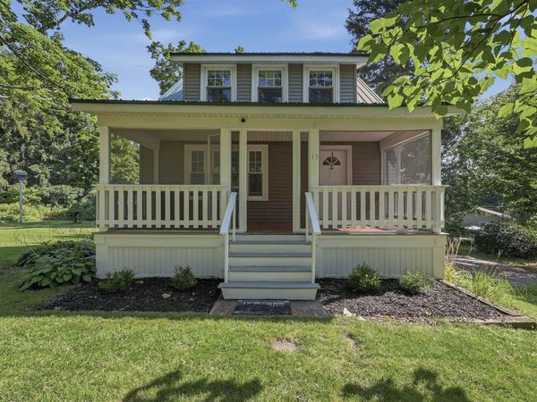 13 East Road, Plaistow, NH 03865