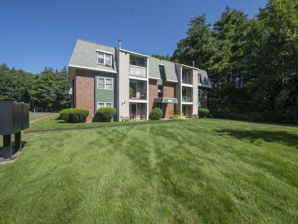 5 Knights Bridge Drive, Unit K207, Nashua, NH 03063