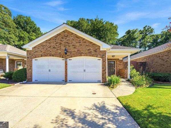 150 Countryside Court, Woodstock, GA 30189