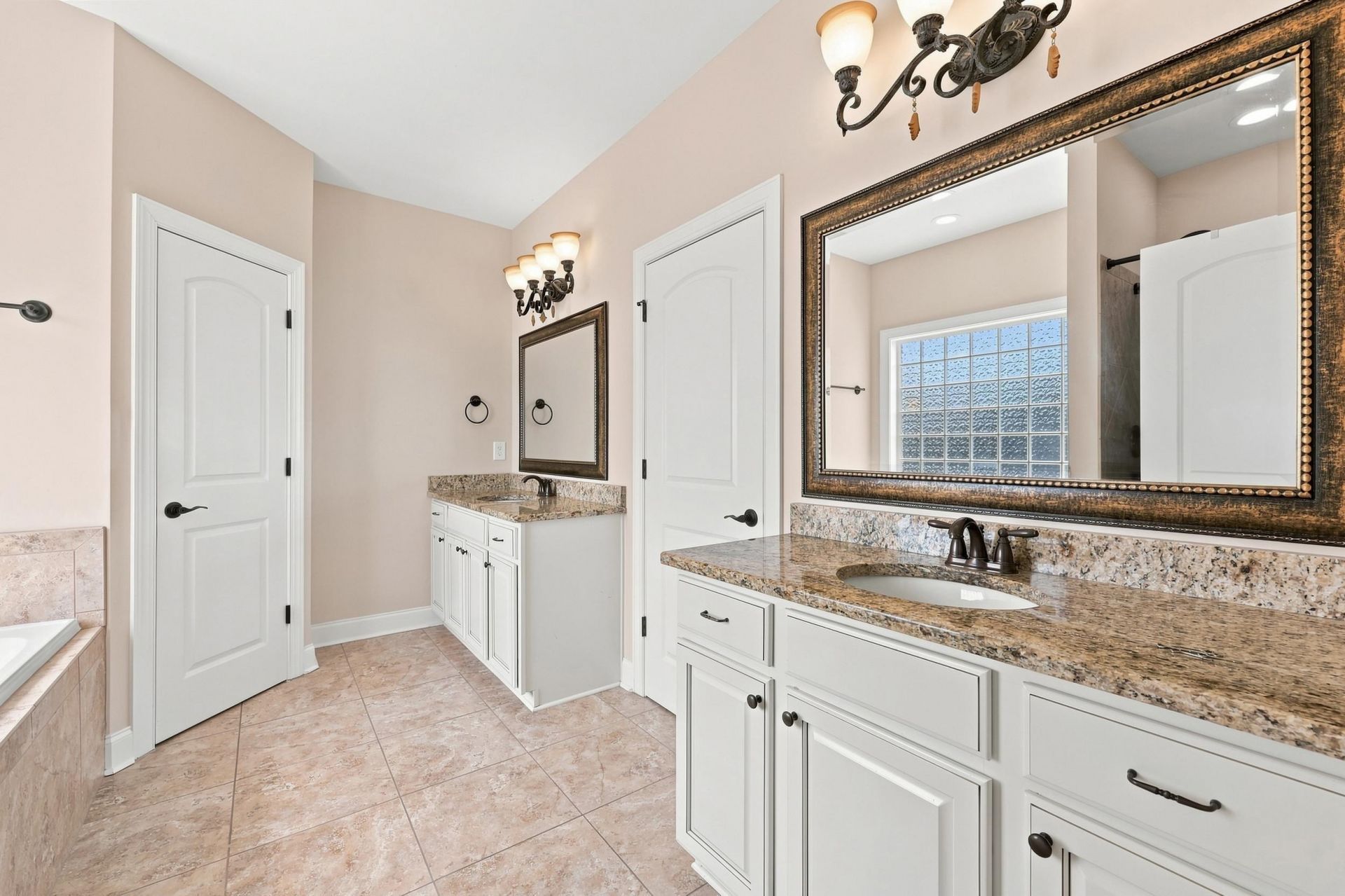 456 Saint Julian Ln. Photo 21