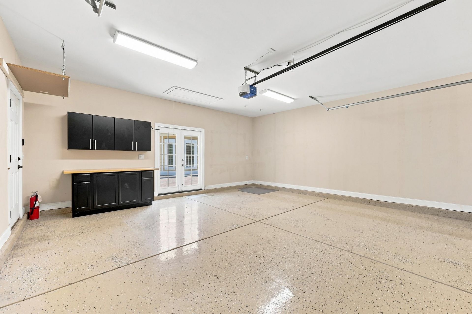 456 Saint Julian Ln. Photo 31