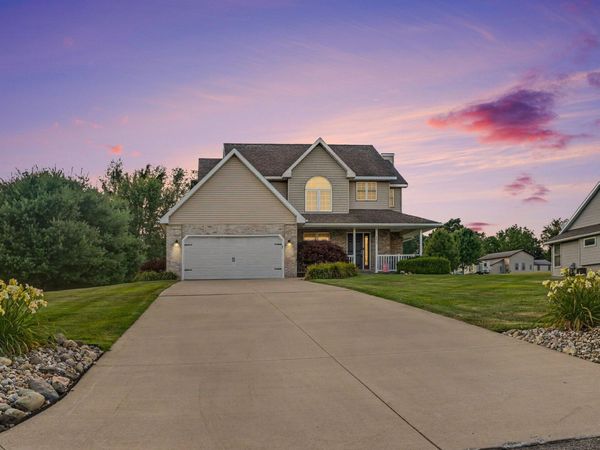 12905 Silver Spring Lane, Battle Creek, MI 49014