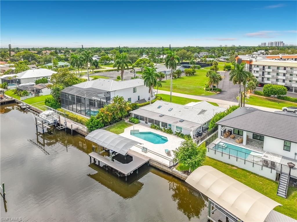 225 3rd St, Bonita Springs, FL 34134 Photo