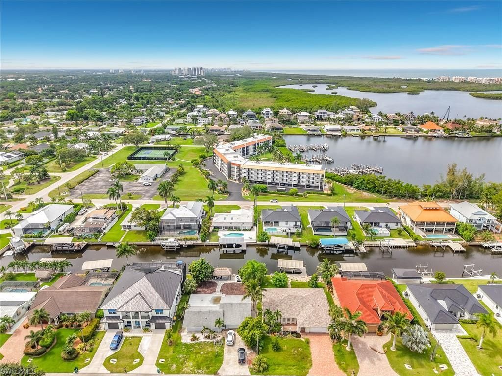 225 3rd St, Bonita Springs, FL 34134 Photo