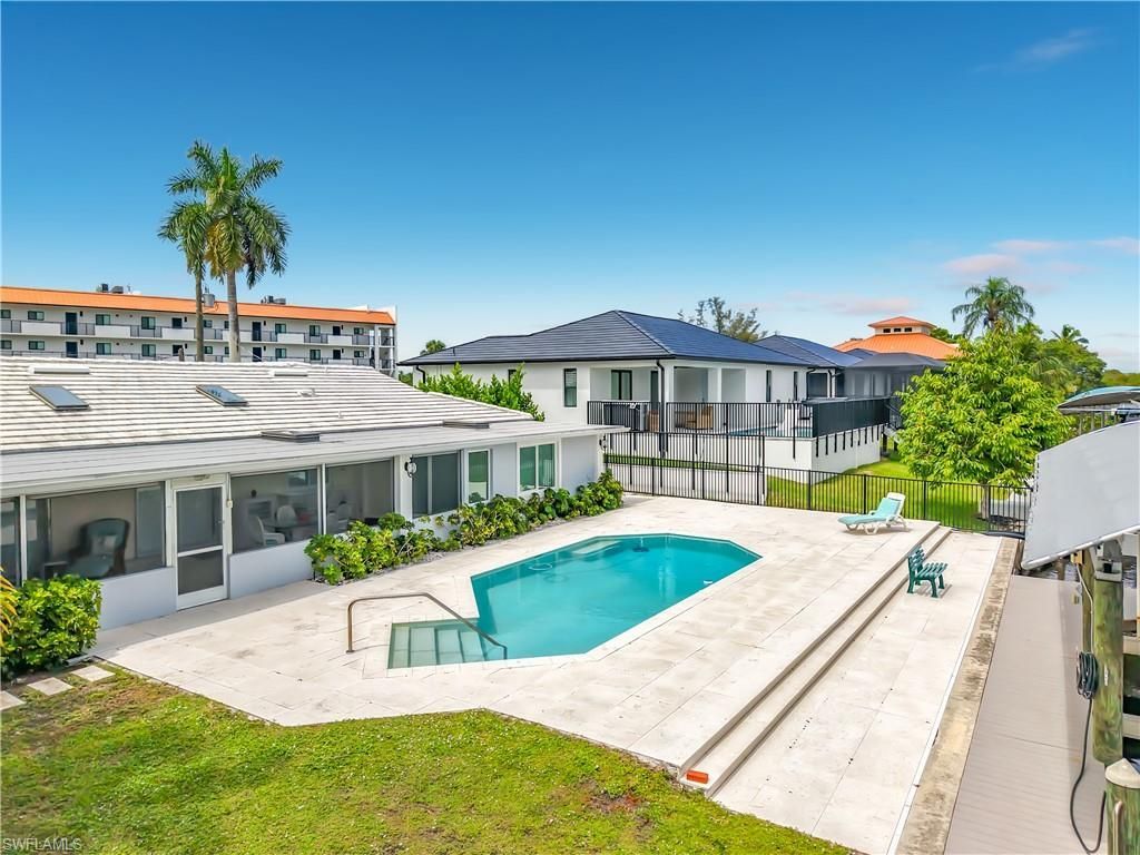 225 3rd St, Bonita Springs, FL 34134 Photo