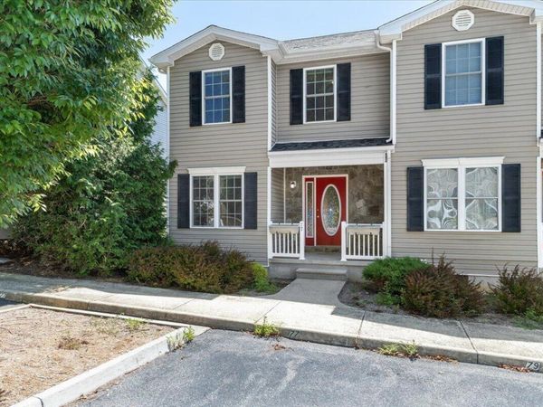 77 Pinnacle LN , Lexington, VA 24450