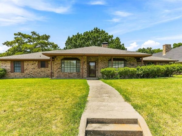 1610 Archer Circle , Sherman, TX 75092