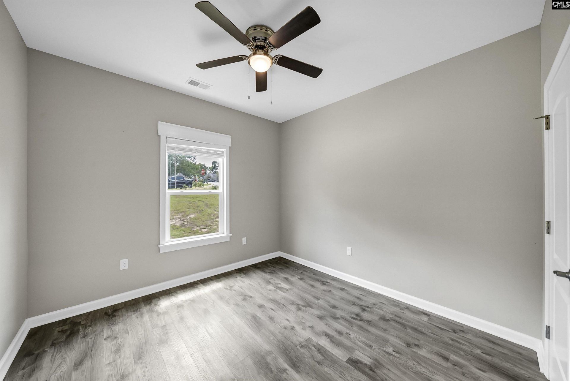 1 Lower Glen Court Photo 25
