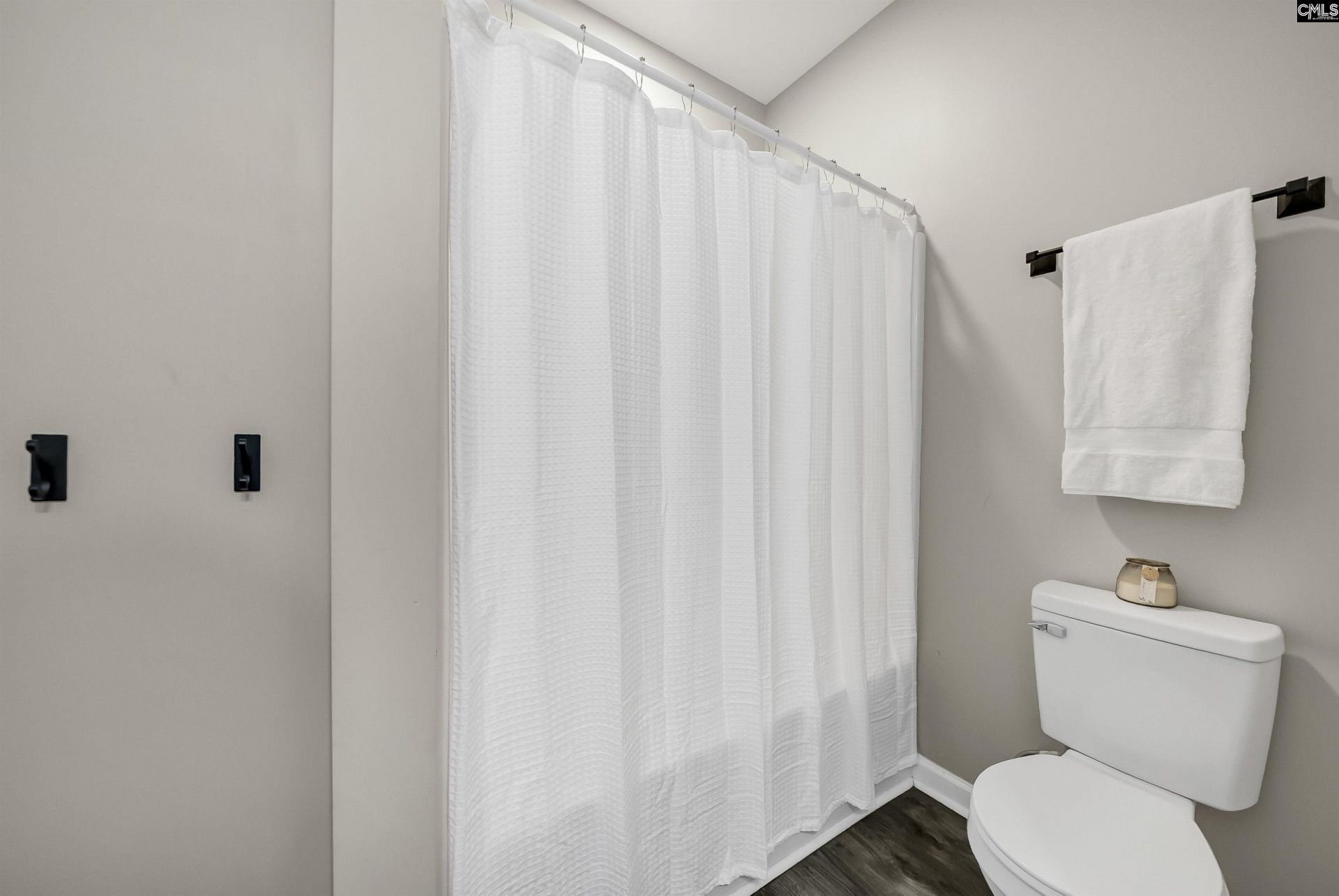 1 Lower Glen Court Photo 29
