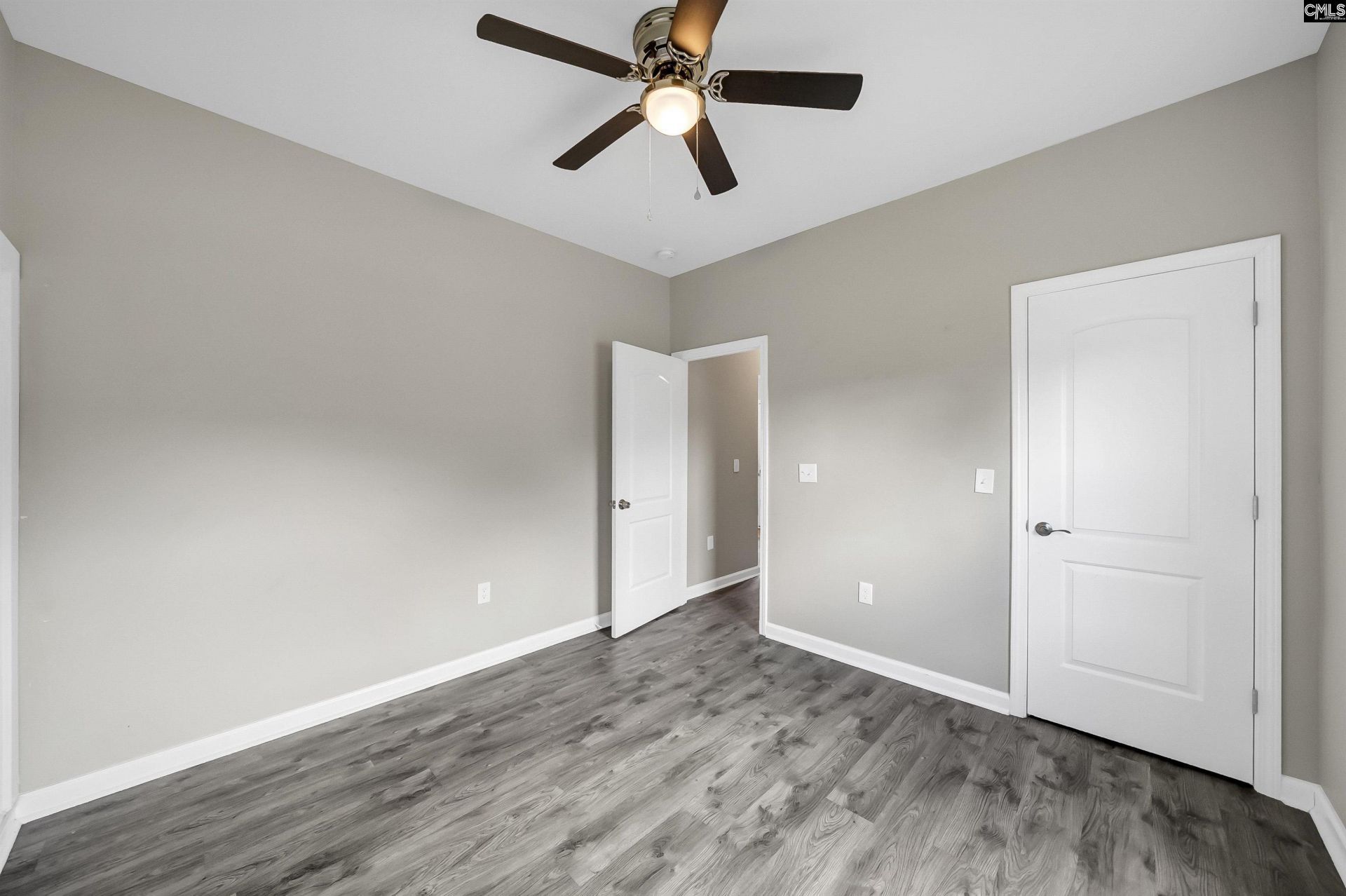 1 Lower Glen Court Photo 33