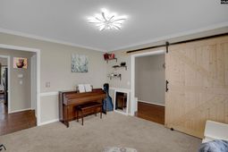 125 Ridgecrest Drive photo 4