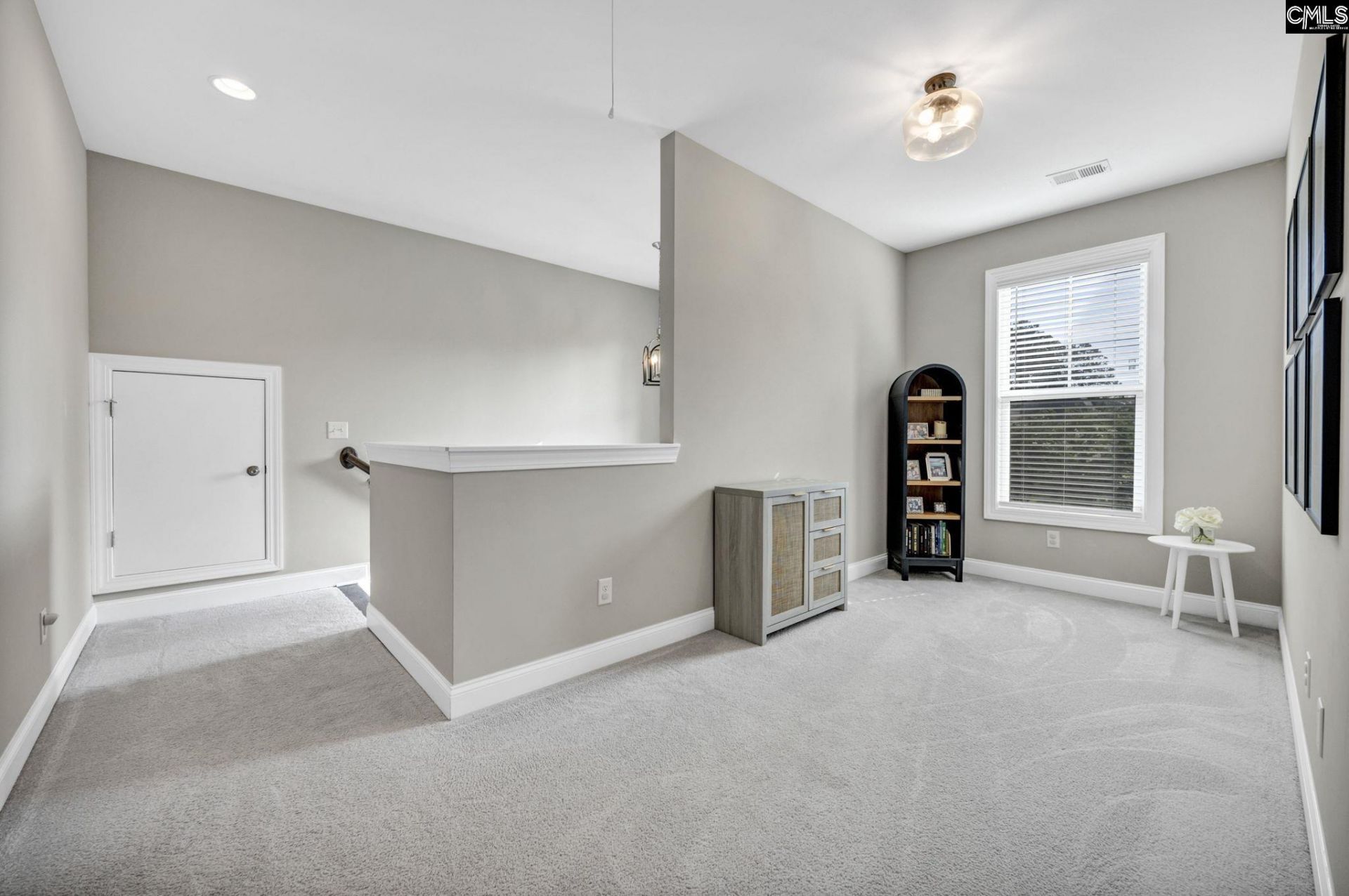 58 Sweetspire Drive  Photo 18