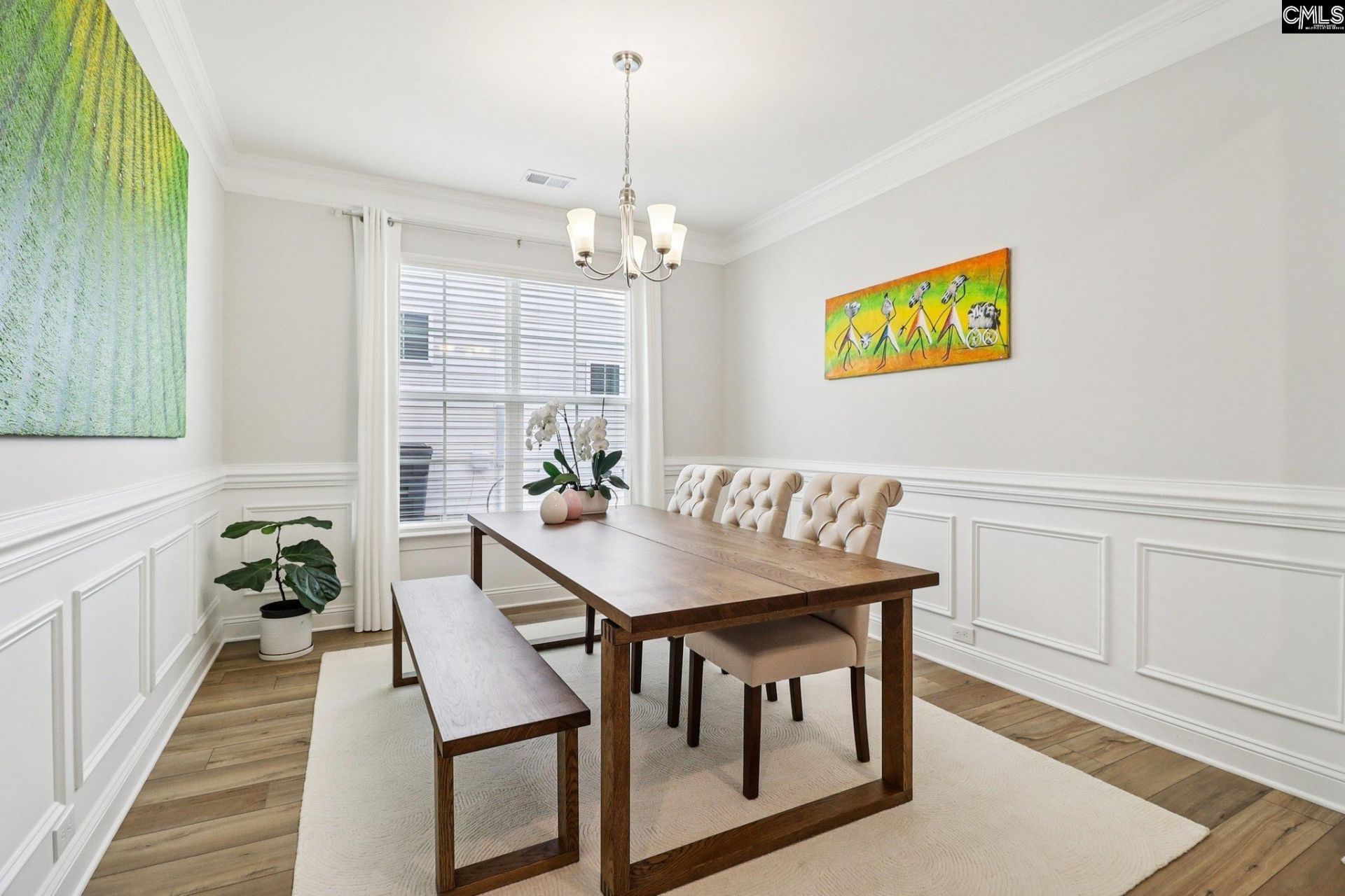 369 Stillington Street  Photo 9