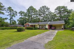 1126 Mathis Court  photo 4