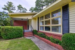 1126 Mathis Court  photo 4