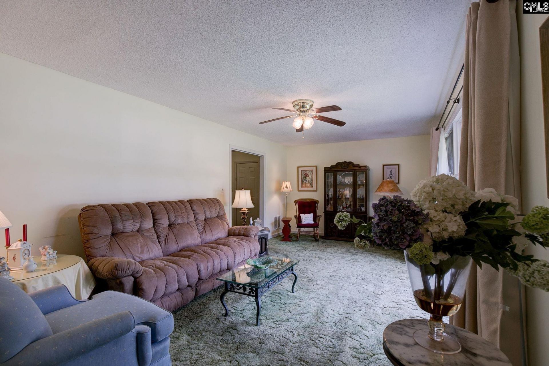 1126 Mathis Court  Photo 8