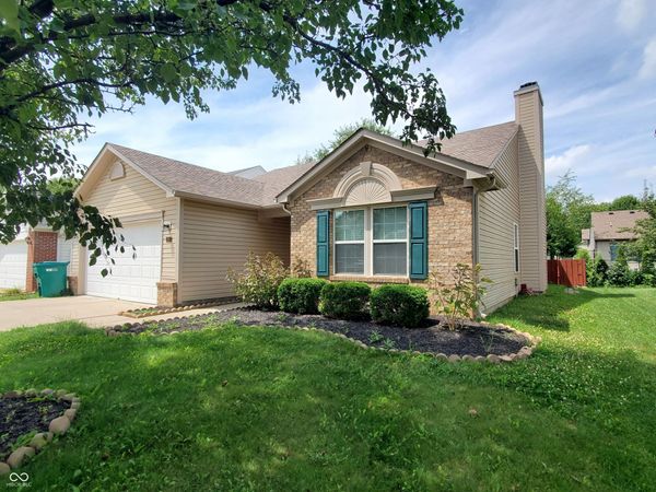 10450 Lookout Lane , Indianapolis, IN 46234