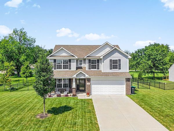 80 Blue Lace Drive , Whiteland, IN 46184